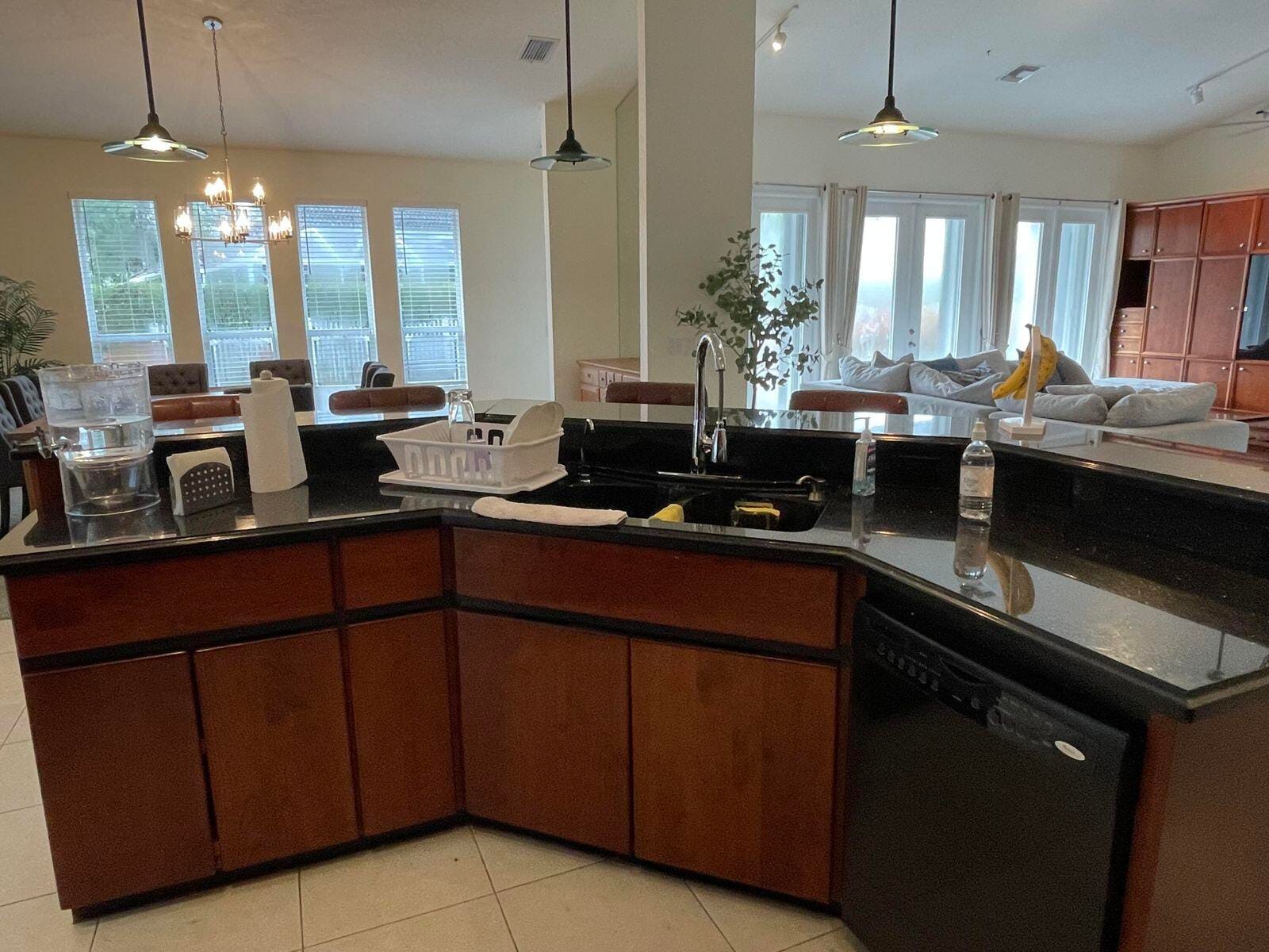 1111 SE Westchester Drive — photo 9