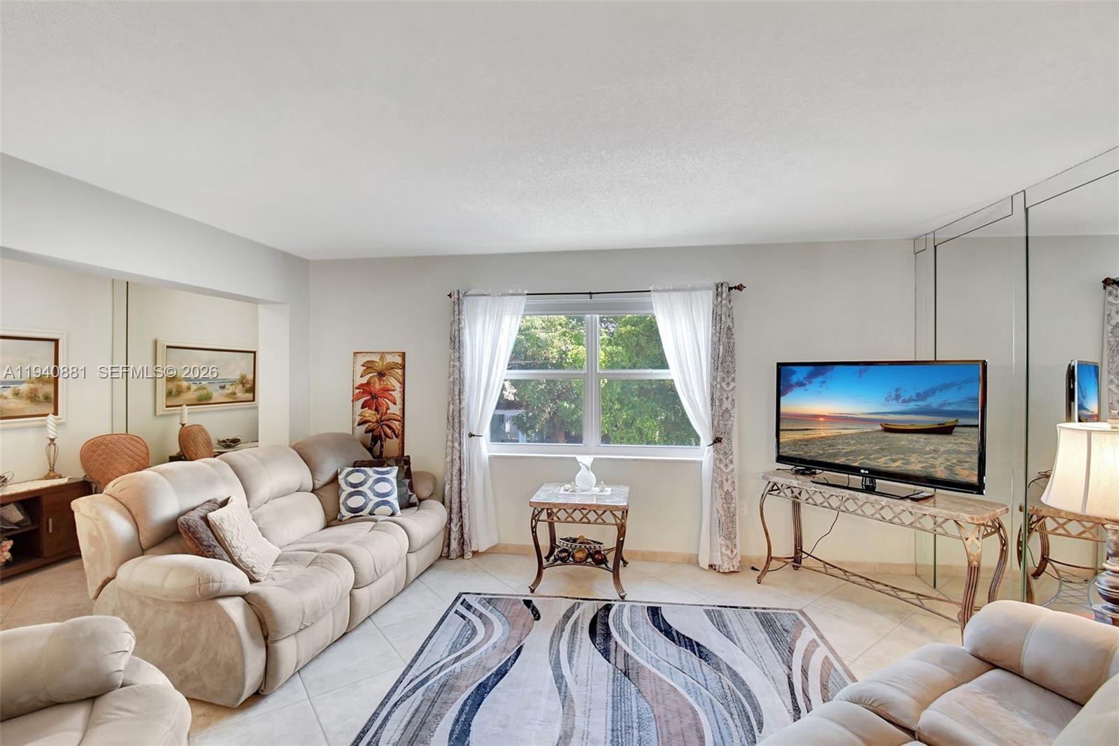 415 NE 2nd Street 201, Hallandale Beach, FL 33009 photo 11