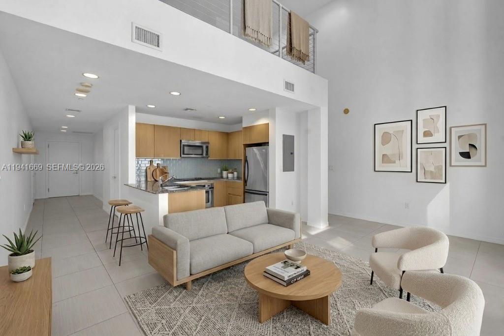 1050 Brickell Avenue 2418, Miami, FL 33131, Miami