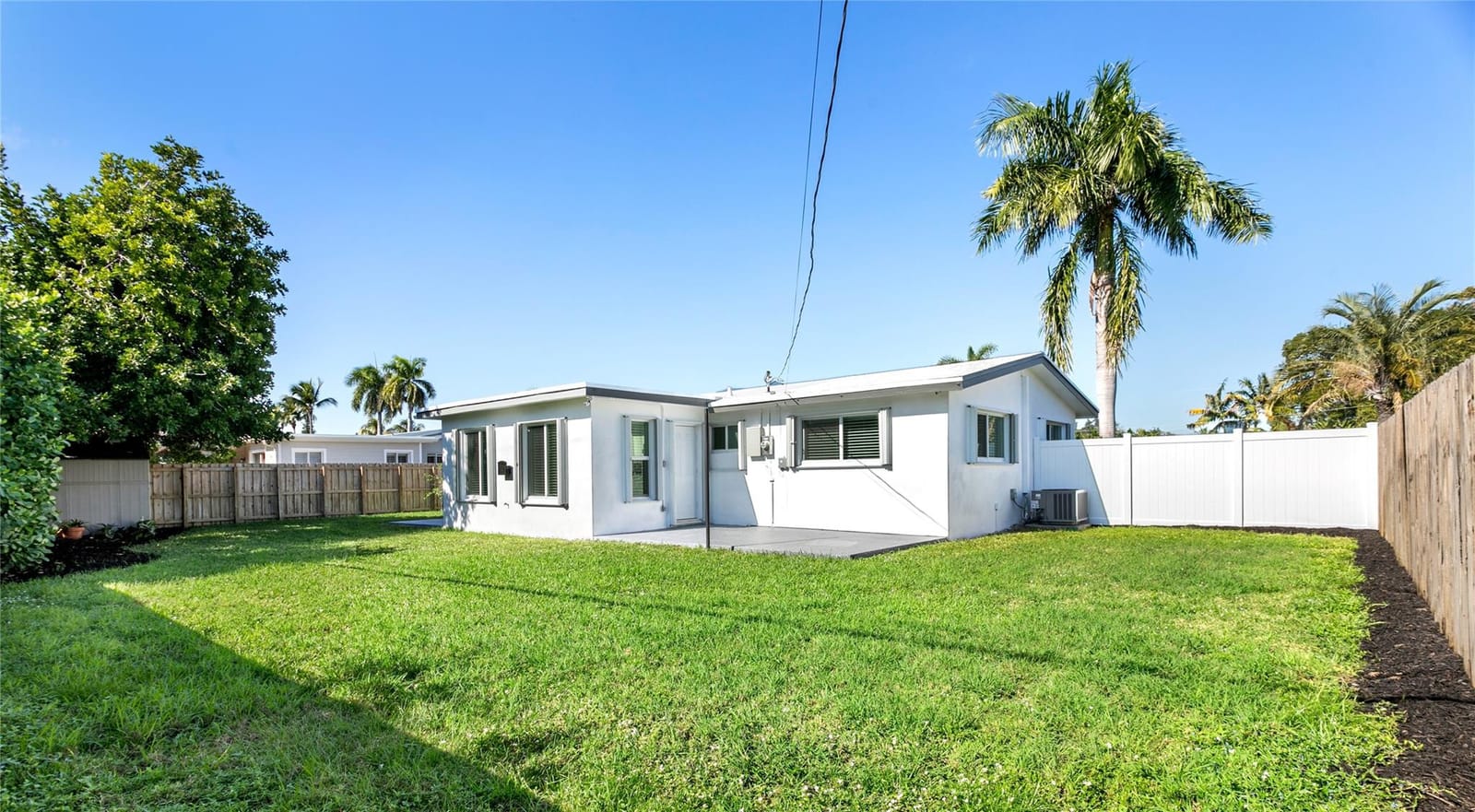 1004 SE 14th Street, Deerfield Beach, FL 33441 photo 21