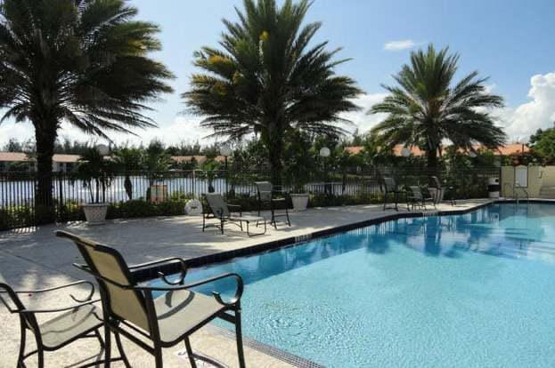 1561 Windorah Way F — photo 4