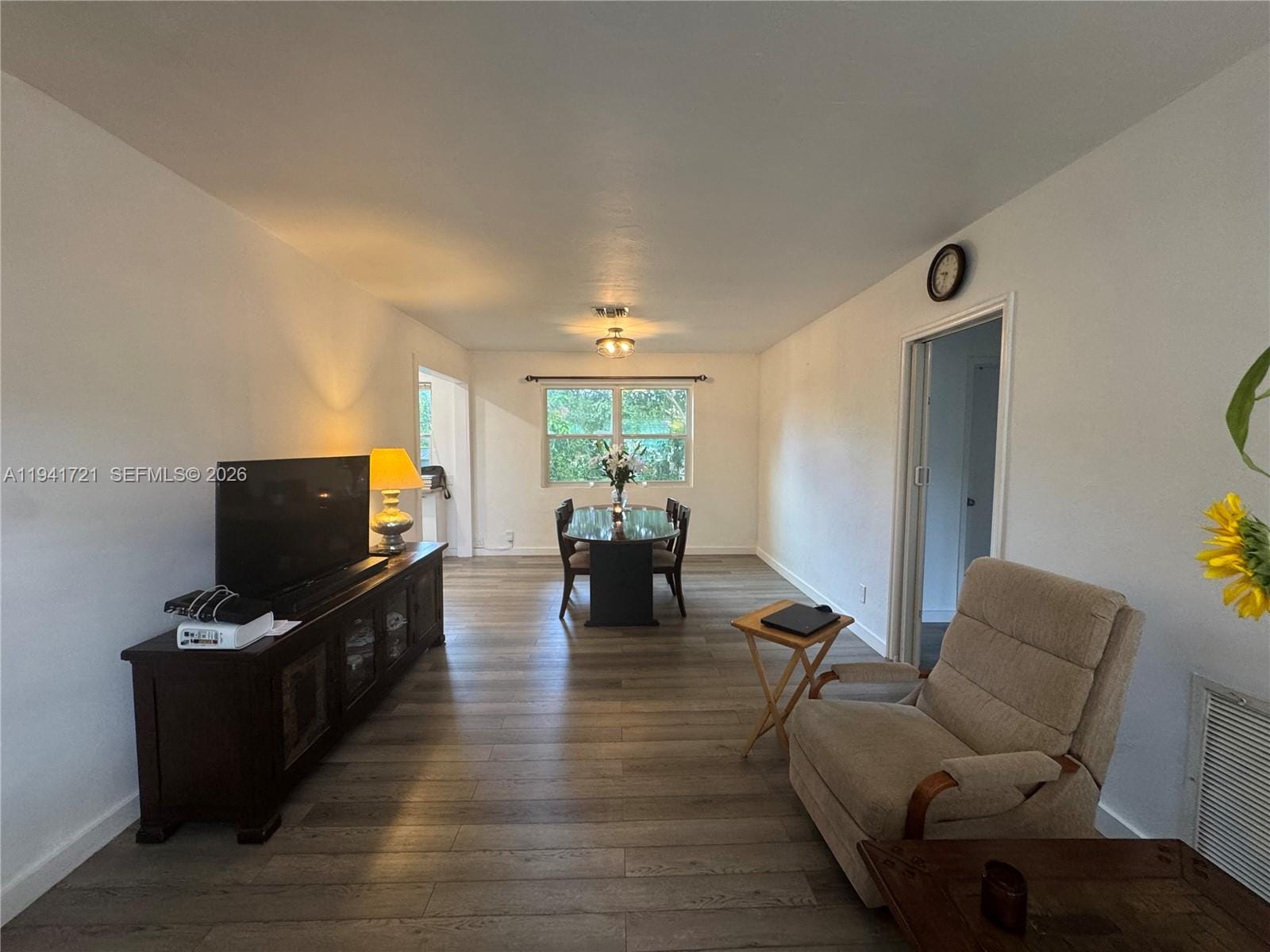 545 NE 111th Street — photo 9