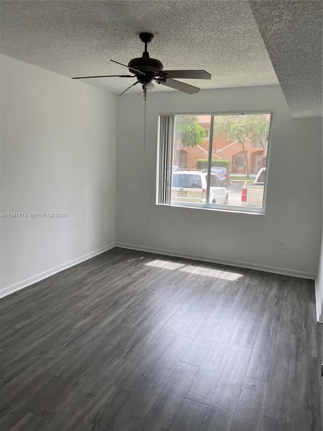 6960 SW 39th Street E107, sold in Courtyards At Davie Condo, Davie, FL