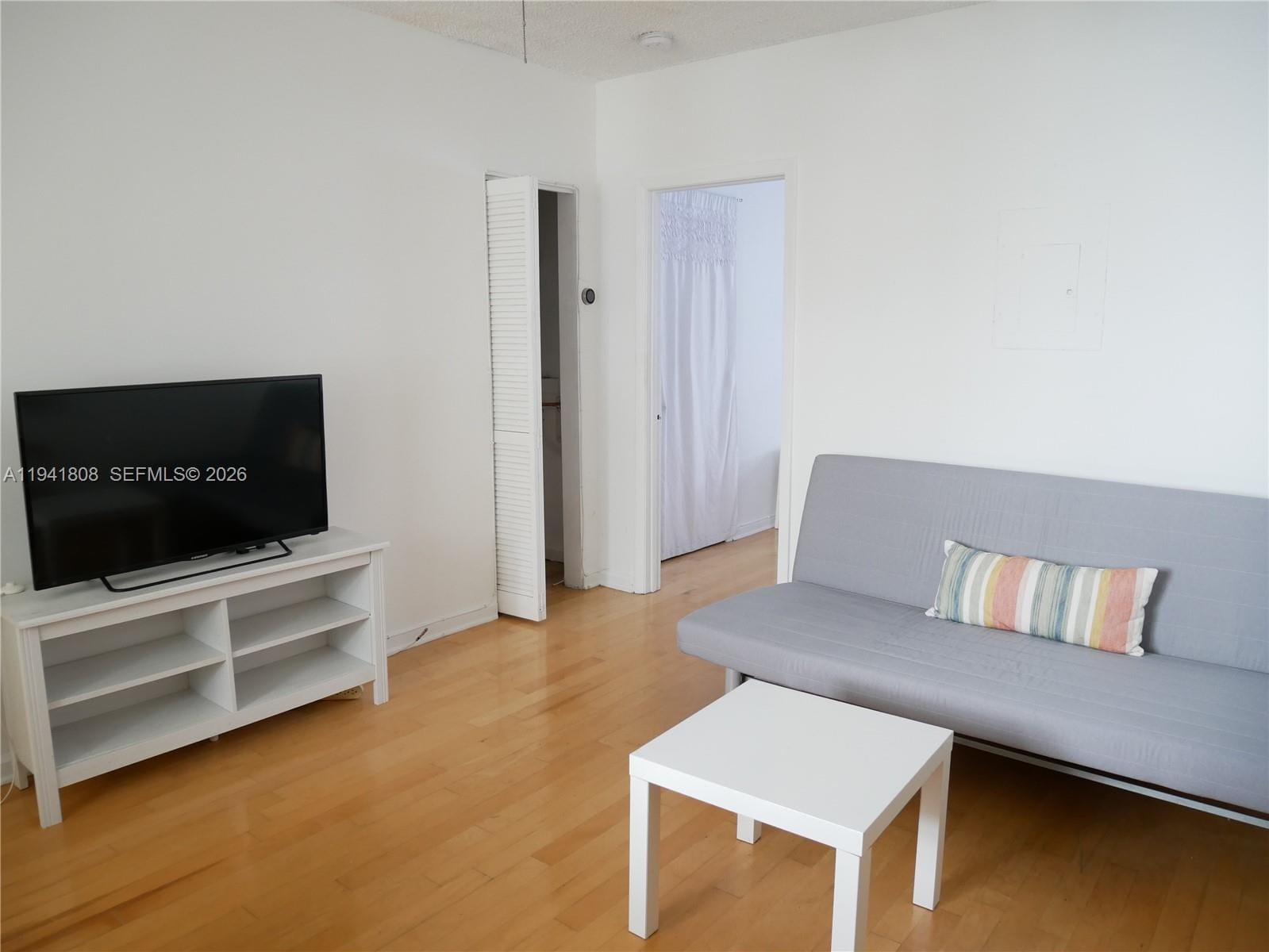 631 Euclid Avenue 7 — photo 9