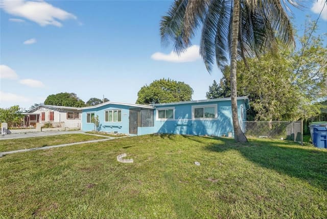 3735 NW 197th Street, sold in Carol City 2nd Addn, Miami Gardens, FL