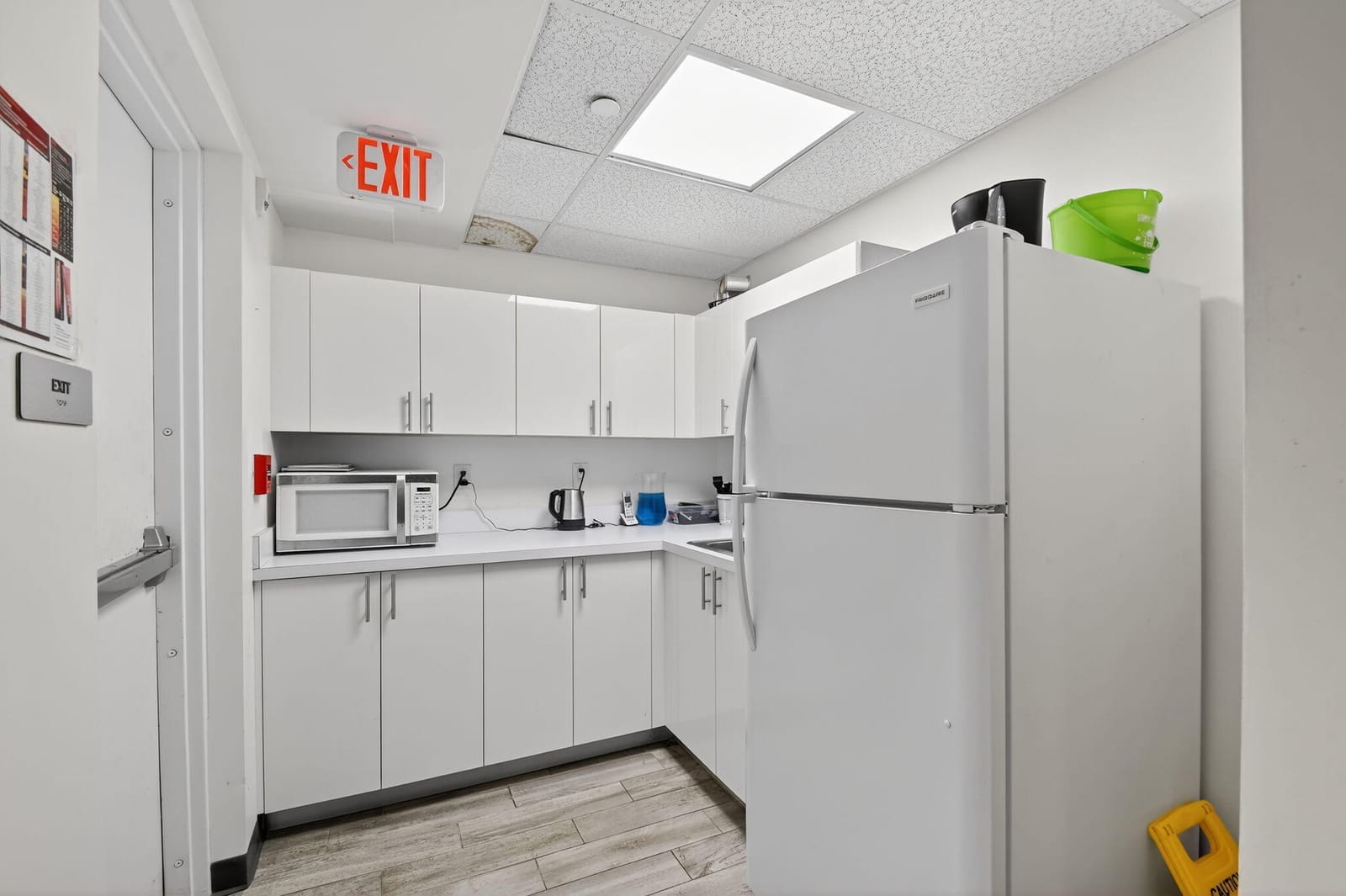 510 E Ocean Avenue 102, Boynton Beach, FL 33435 photo 17