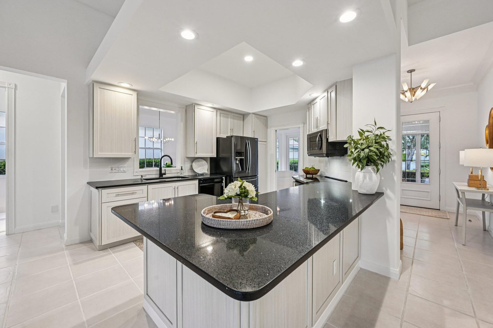 8811 Oldham Way — photo 2
