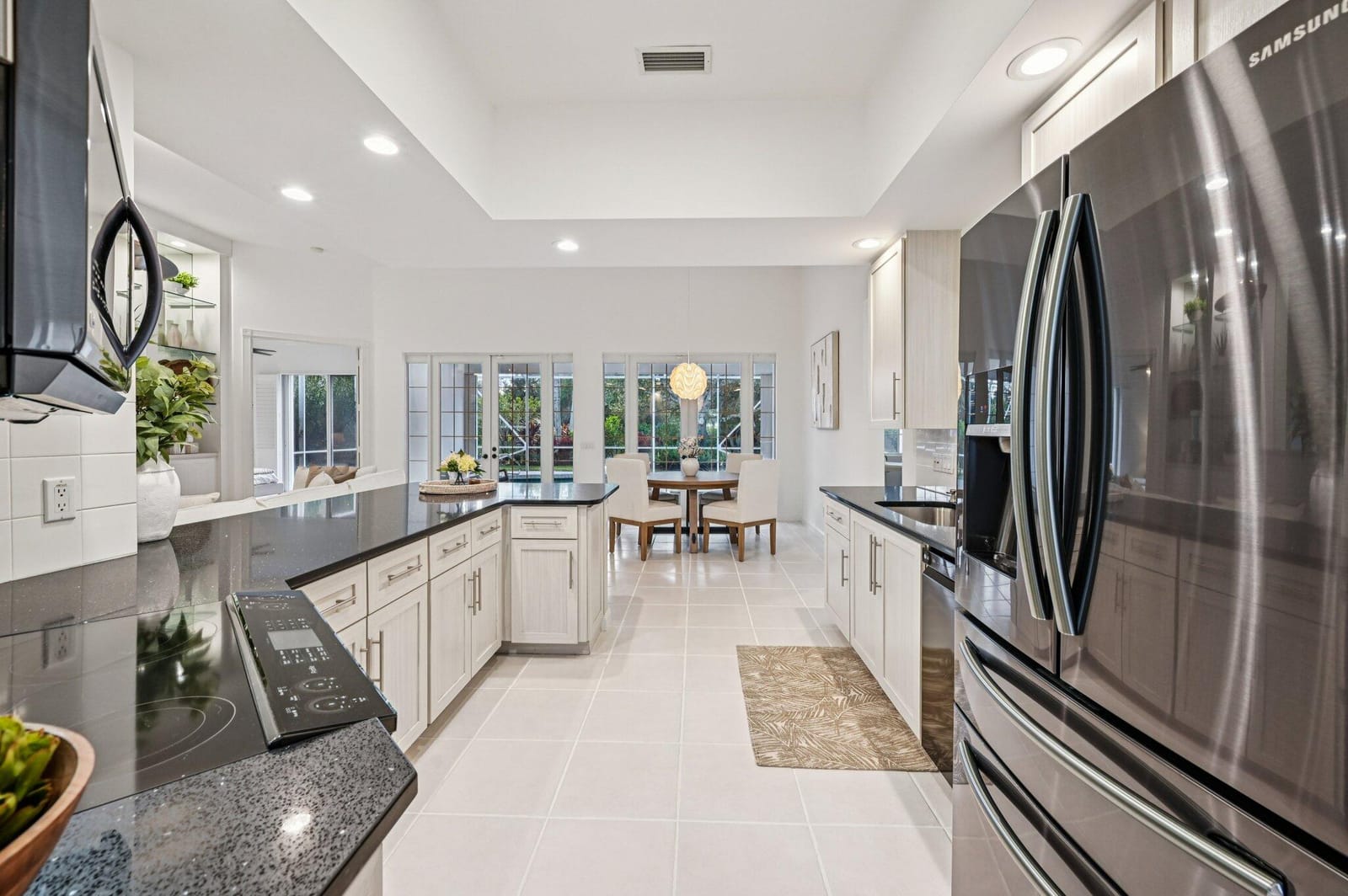 8811 Oldham Way — photo 3