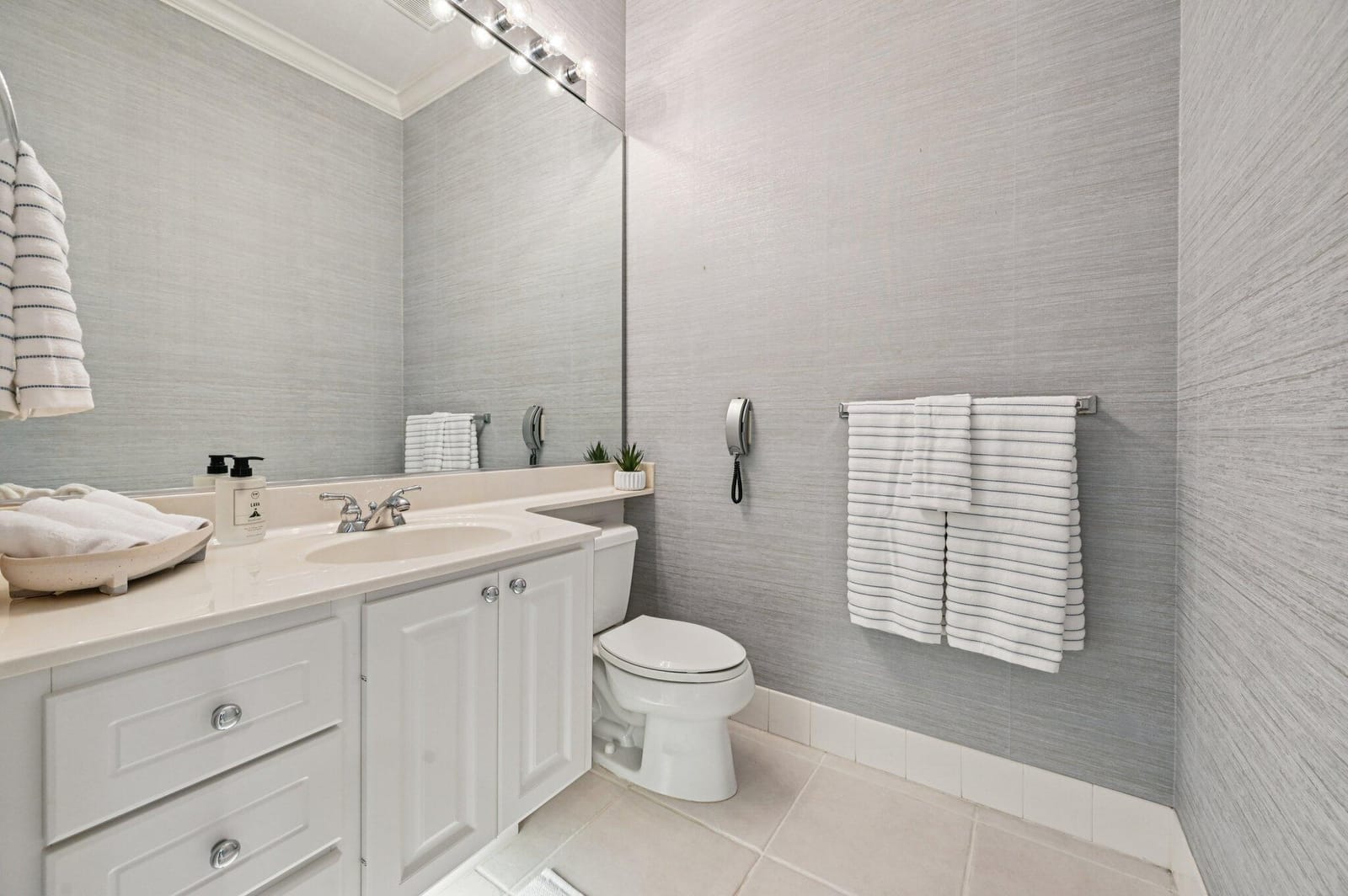 8811 Oldham Way — photo 7