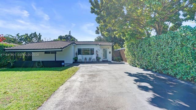 1780 NE 173 Street, sold in Fulford By Sea Sec E, North Miami Beach, FL