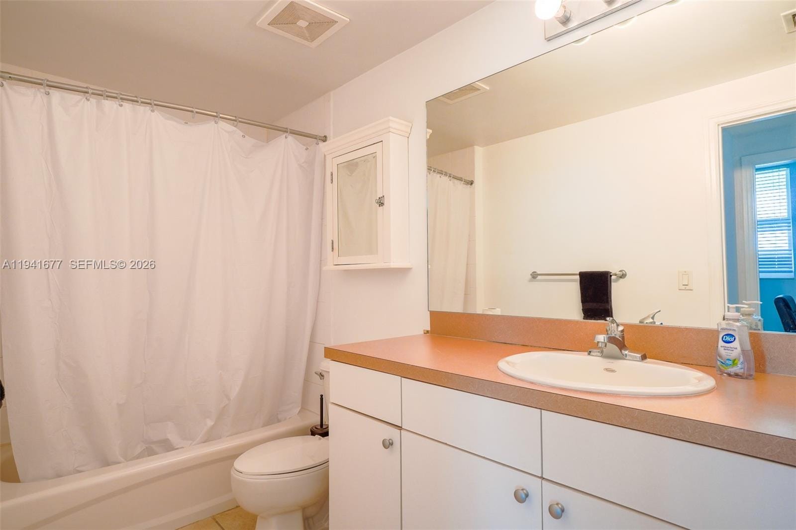 1250 S Miami Avenue 3003, Miami, FL 33130 photo 17
