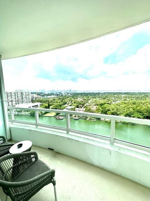 4401 Collins Avenue 1817, Miami Beach, FL 33140 photo 1