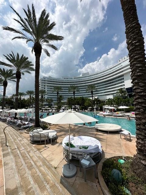 4401 Collins Avenue 1817, Miami Beach, FL 33140 photo 22