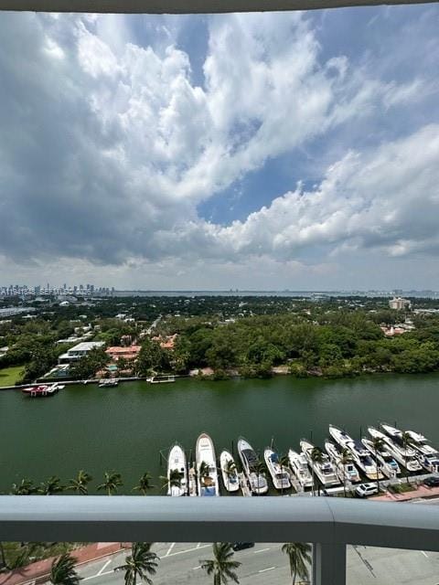 4401 Collins Avenue 1817, Miami Beach, FL 33140 photo 5