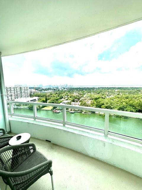 4401 Collins Avenue 1817, Miami Beach, FL 33140, Miami Beach