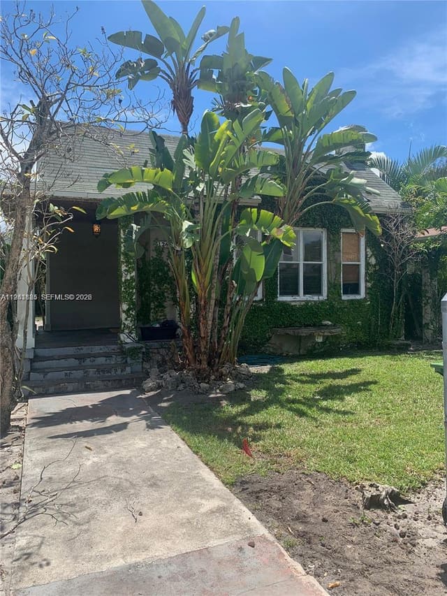 126 N 48th Street, Miami, FL 33127