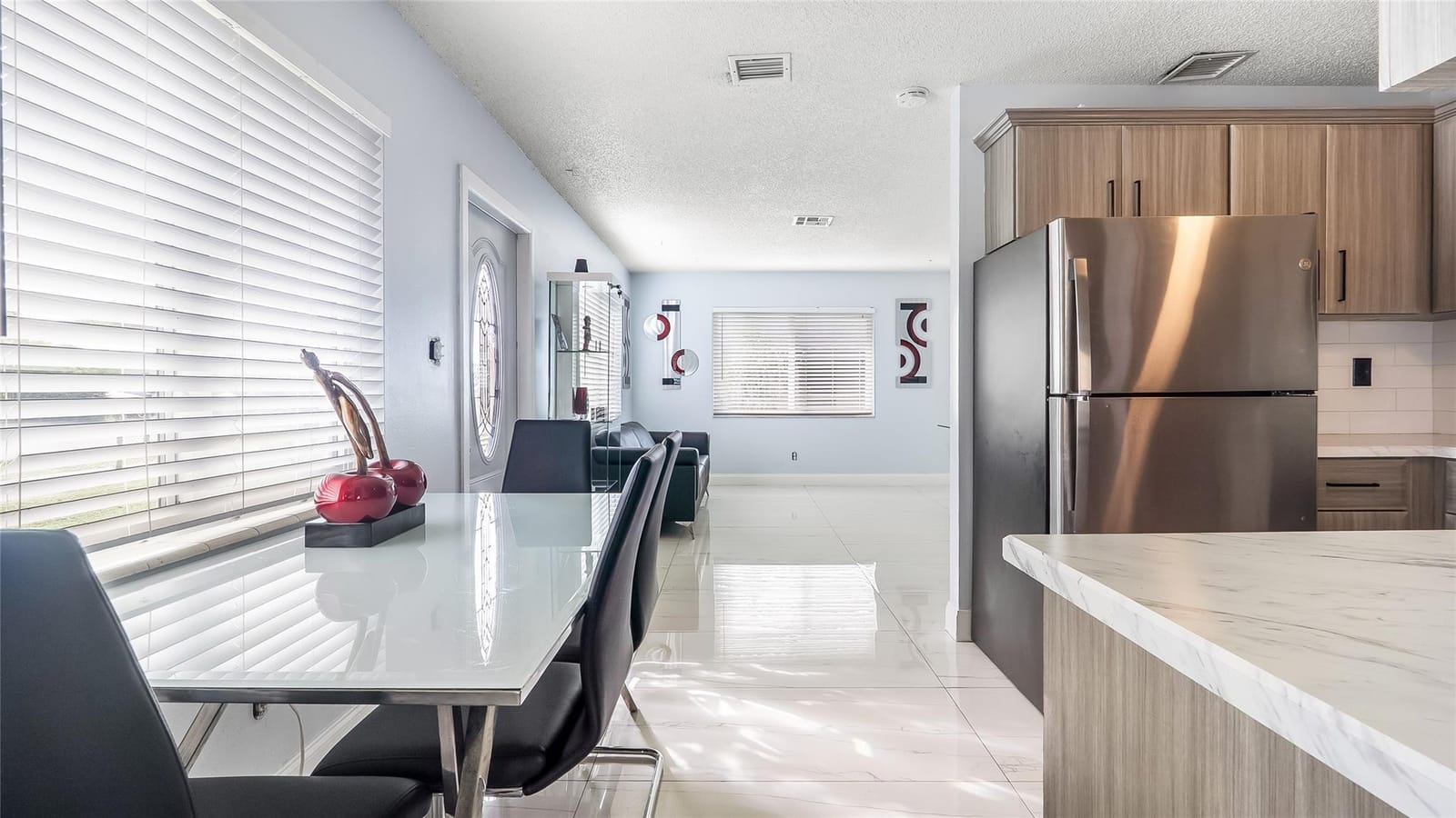 2711 NW 24th Court — photo 12
