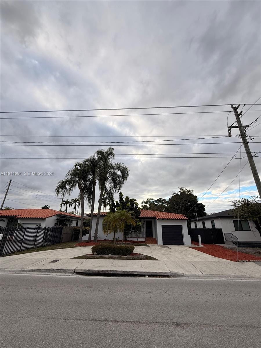 2426 SW 17th Avenue, Miami, FL 33145