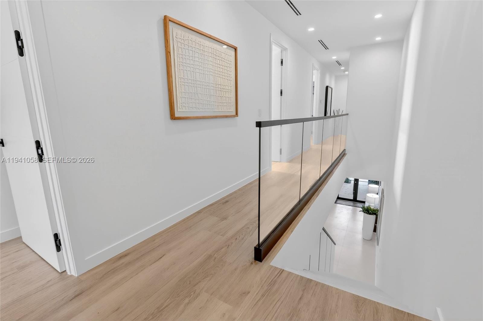 3084 Indiana Street — photo 11