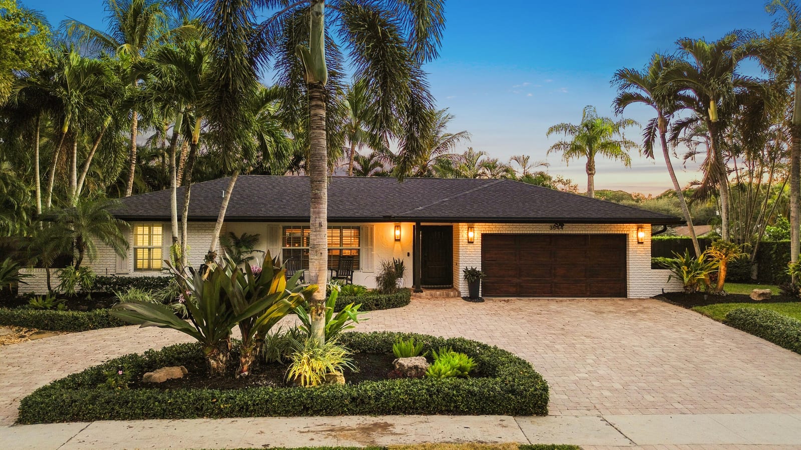 3544 Lakeview Drive, Delray Beach, FL 33445 photo 2
