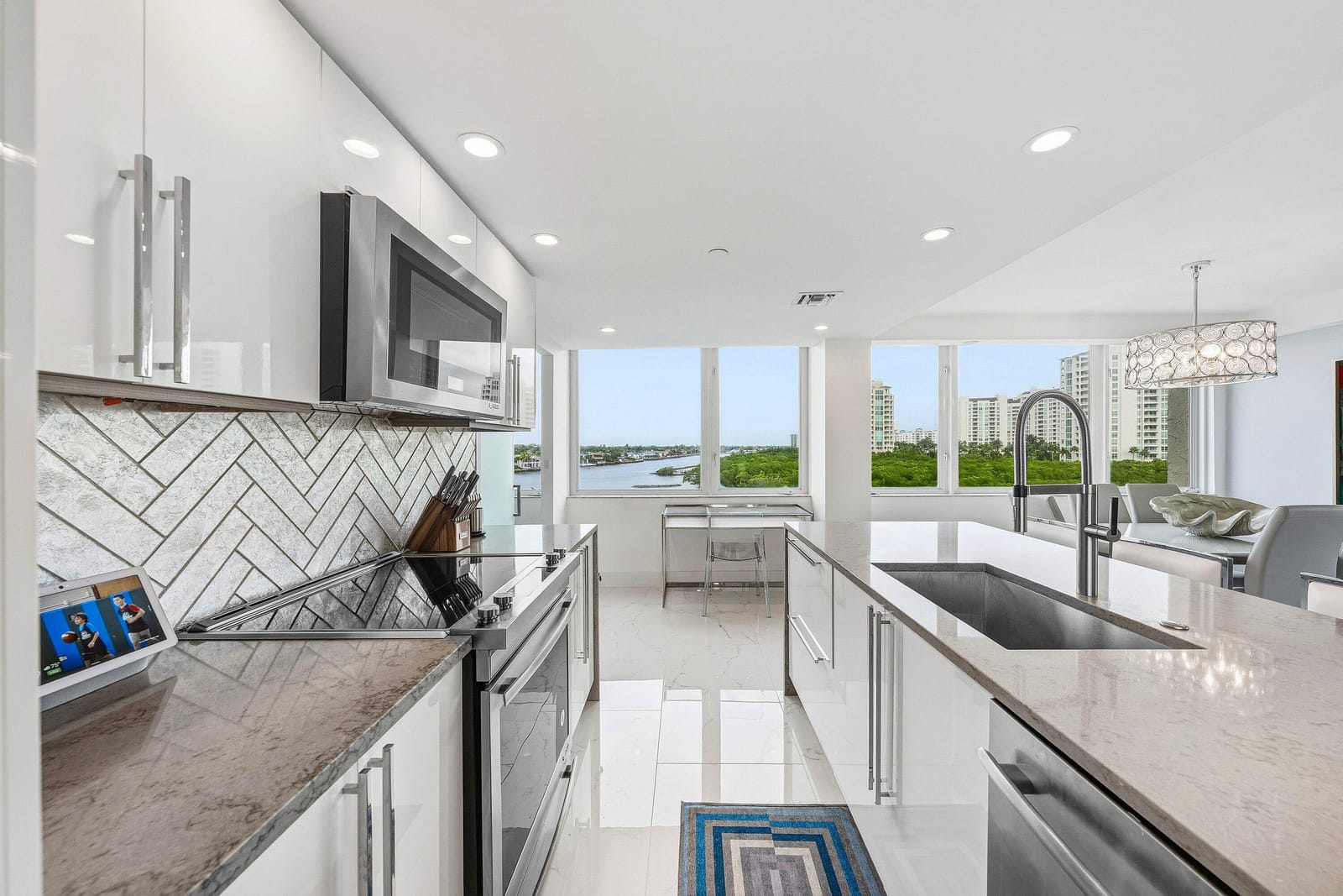3912 S Ocean Boulevard 605, Highland Beach, FL 33487 photo 5