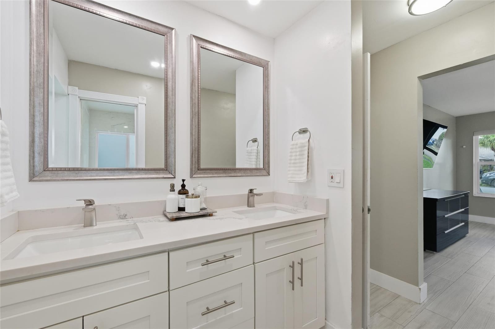 8340 SW 27th Place, Davie, FL 33328 photo 13