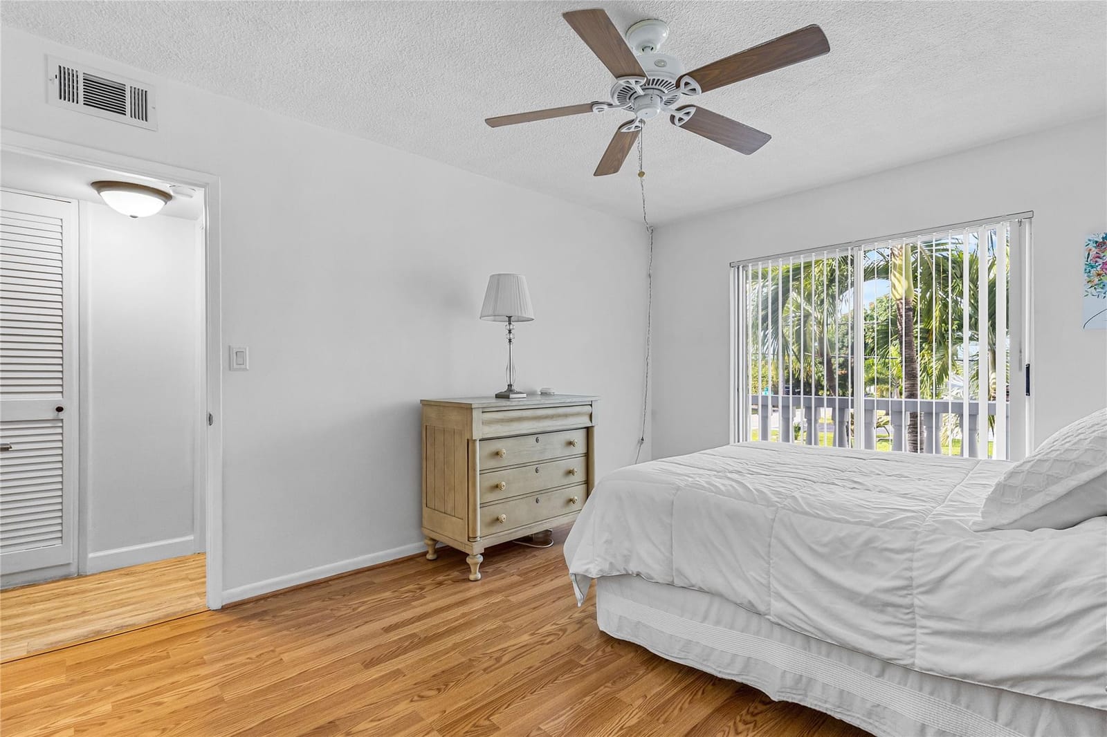 490 SE 19th Avenue 203, Pompano Beach, FL 33060 photo 17