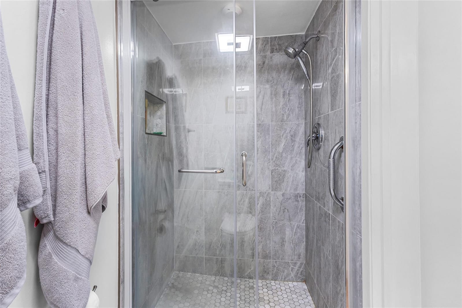 490 SE 19th Avenue 203, Pompano Beach, FL 33060 photo 23