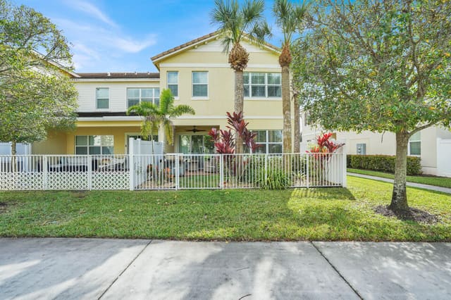 12029 Park Central, sold in Park Central At Cypress Key, Royal Palm Beach, FL