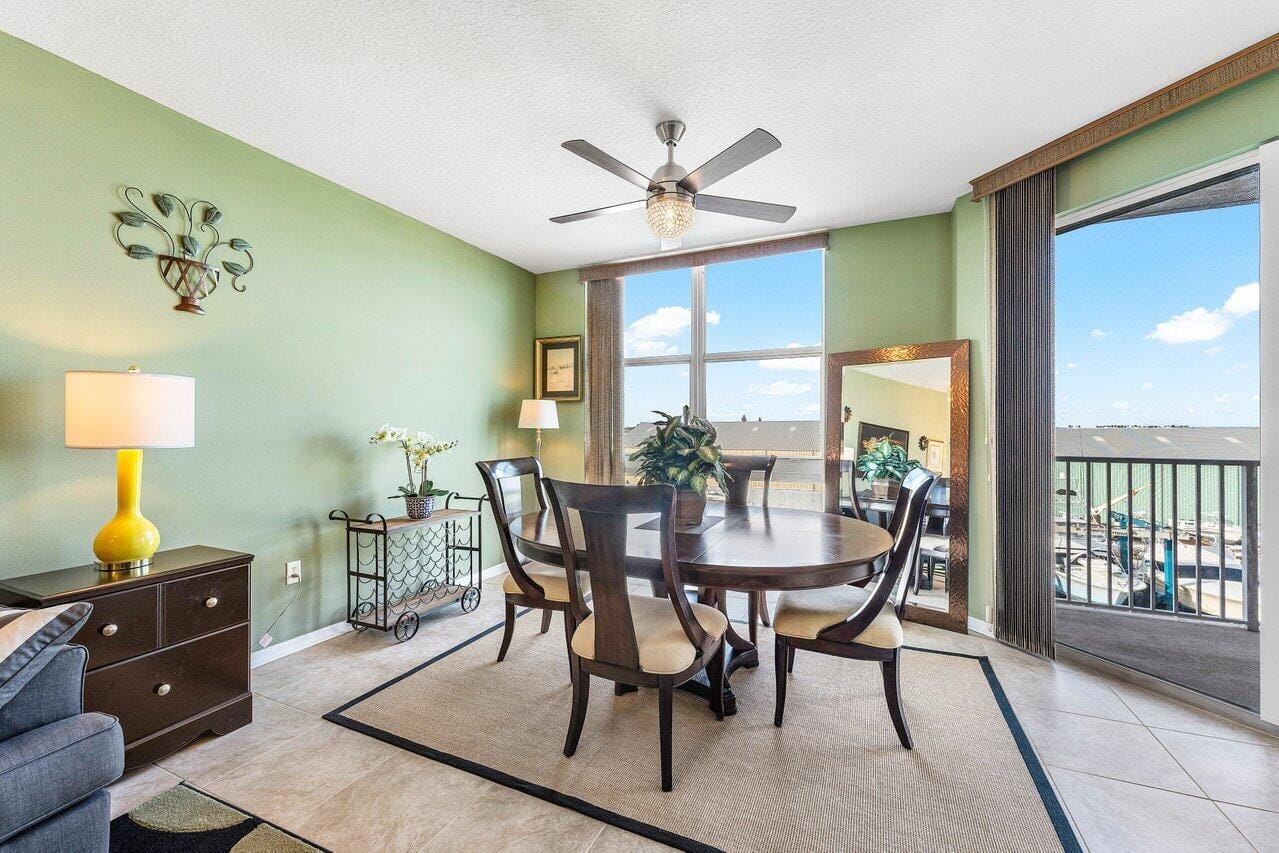 806 E Windward Way 509 — photo 4