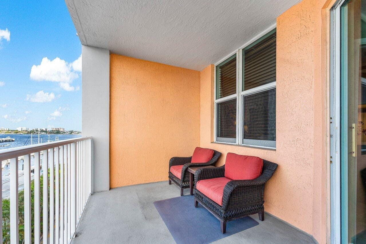 806 E Windward Way 509 — photo 8