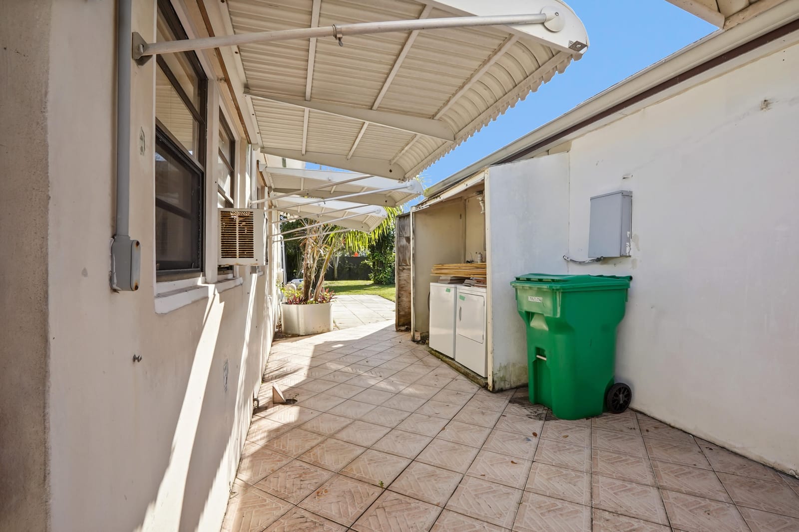 3858 Lakewood Road, Palm Springs, FL 33461 photo 19