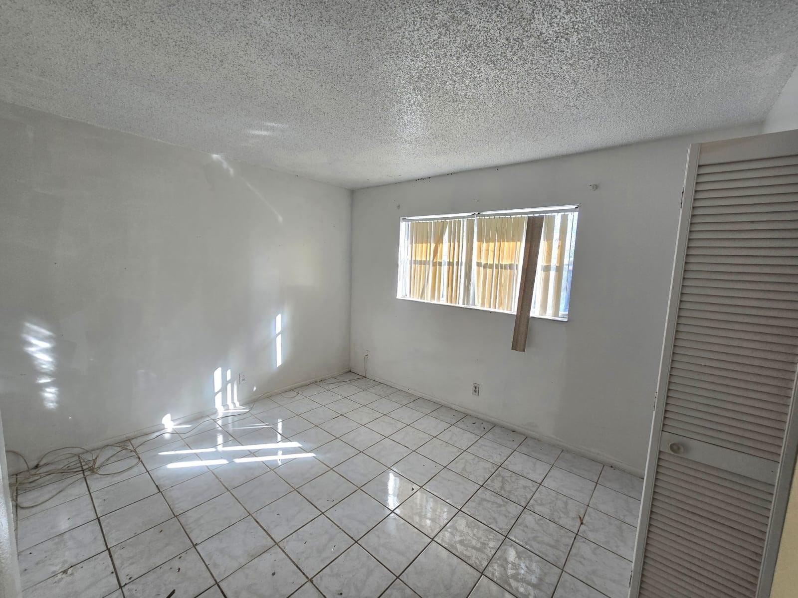 7708 SW 9th Street, North Lauderdale, FL 33068 photo 6