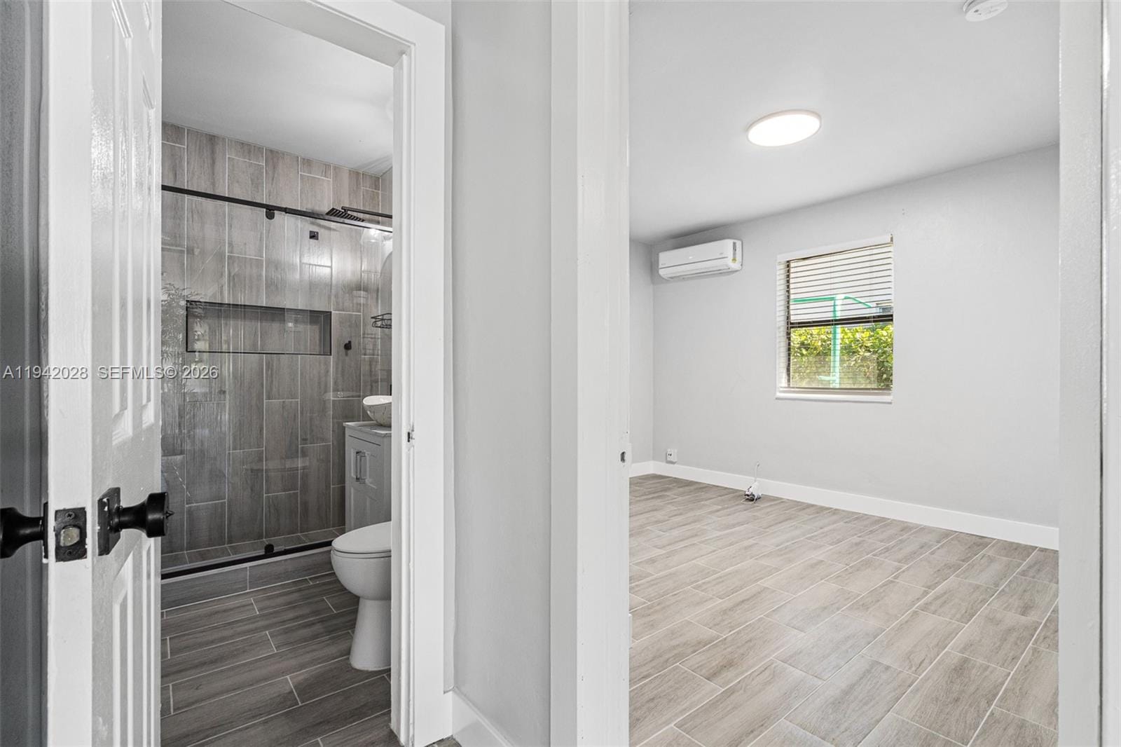 5647 Lincoln Street 12, Hollywood, FL 33021 photo 16
