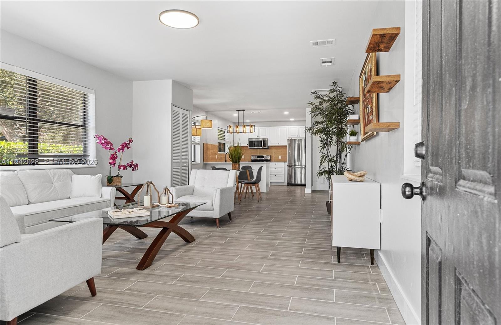 5647 Lincoln Street 12, Hollywood, FL 33021 photo 4