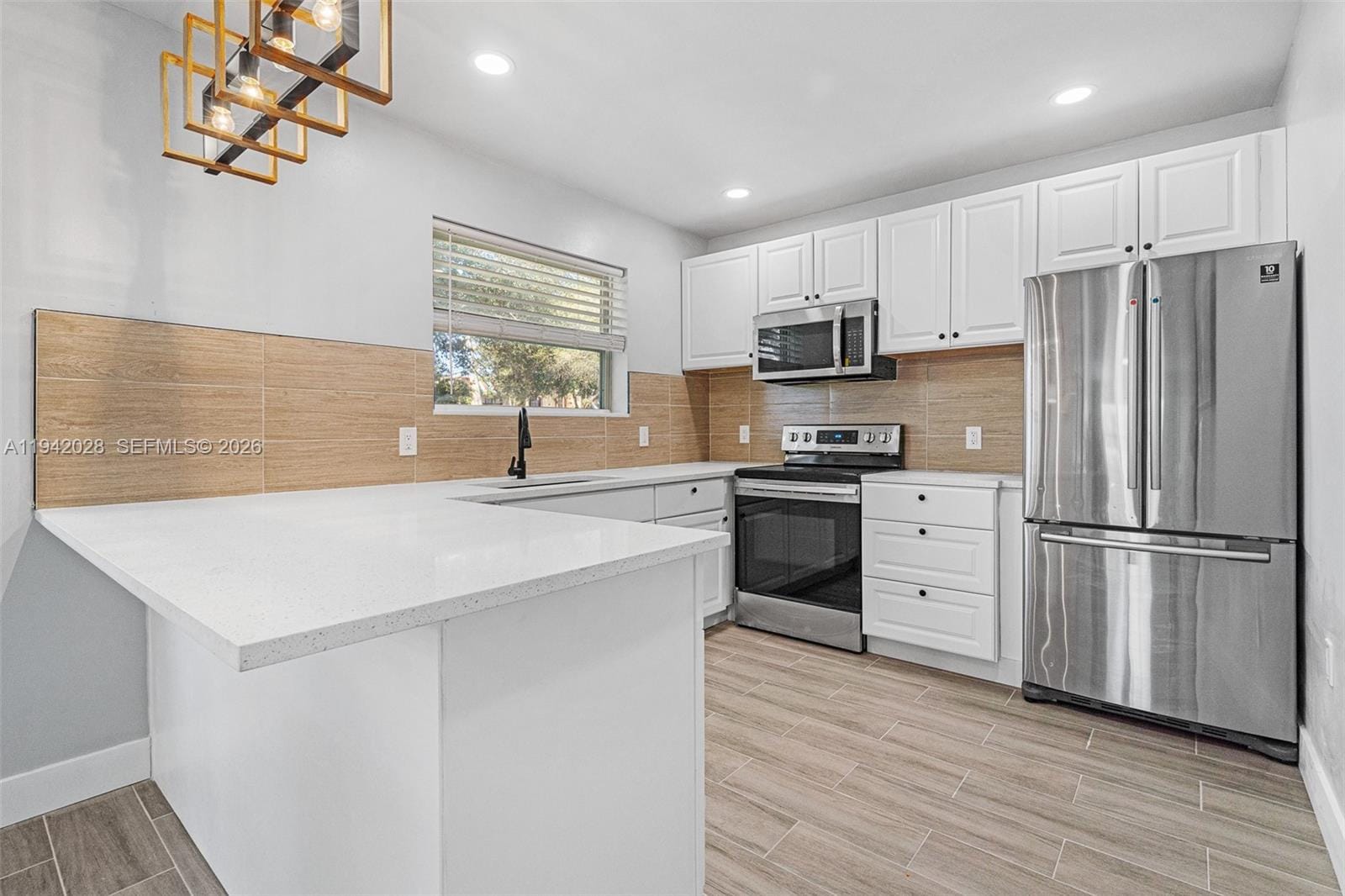 5647 Lincoln Street 12, Hollywood, FL 33021 photo 8