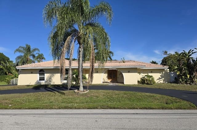 11531 NW 27th Street, Plantation, FL 33323