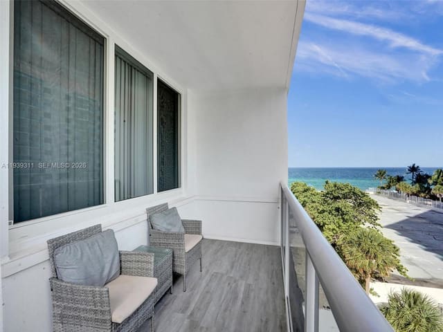 3725 S Ocean Drive 520, Sea Air Towers, Hollywood, FL