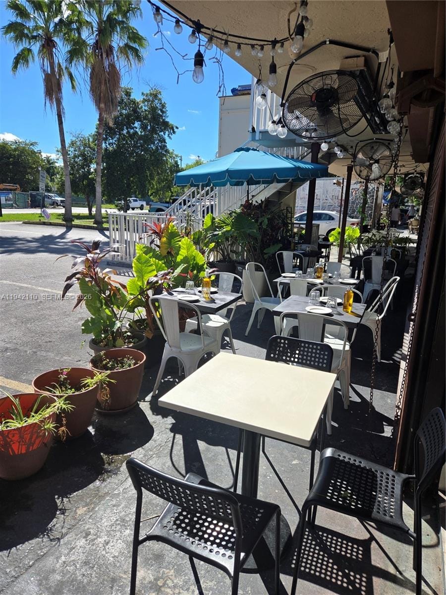17010 W #d Dixie Highway, North Miami Beach, FL 33160 photo 6