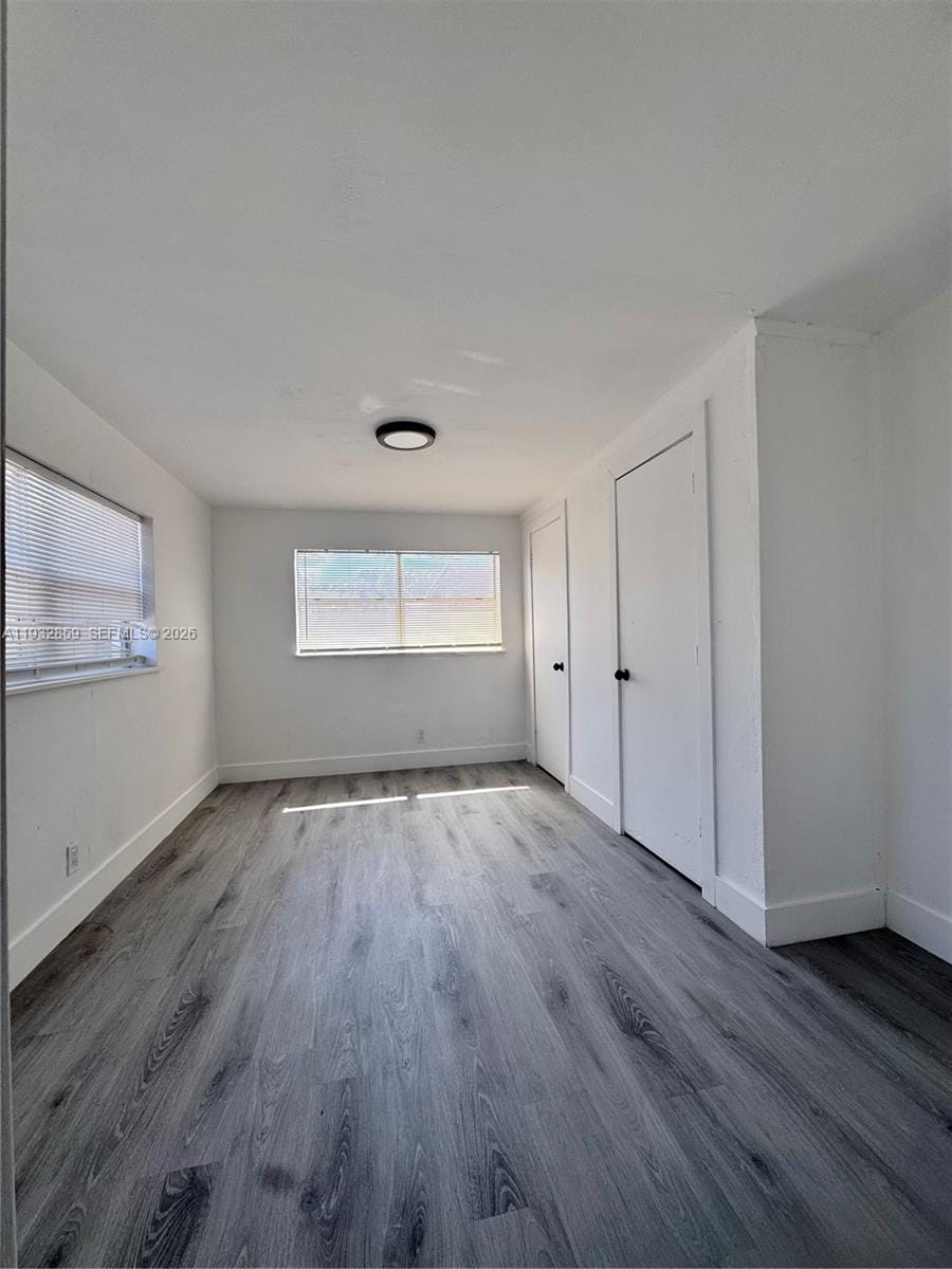 1040 Curtiss Drive — photo 11
