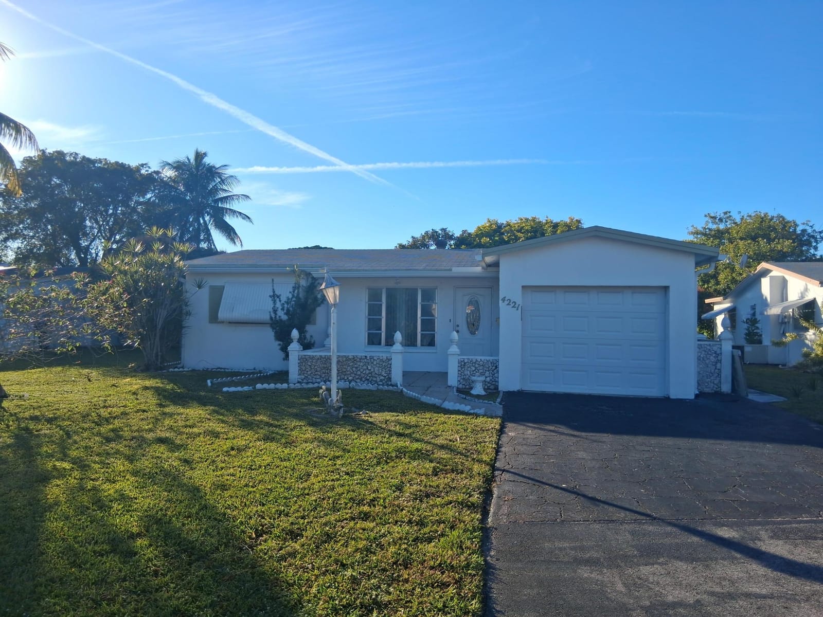 4221 NW 51st Avenue NE, Lauderdale Lakes, FL 33319 photo 2