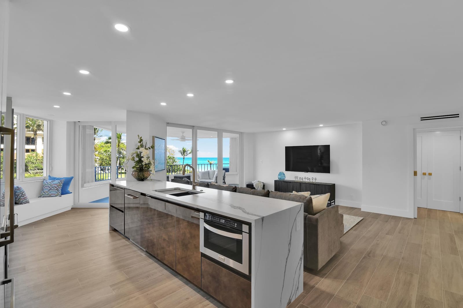 500 S Ocean Boulevard 303, Boca Raton, FL 33432 photo 8
