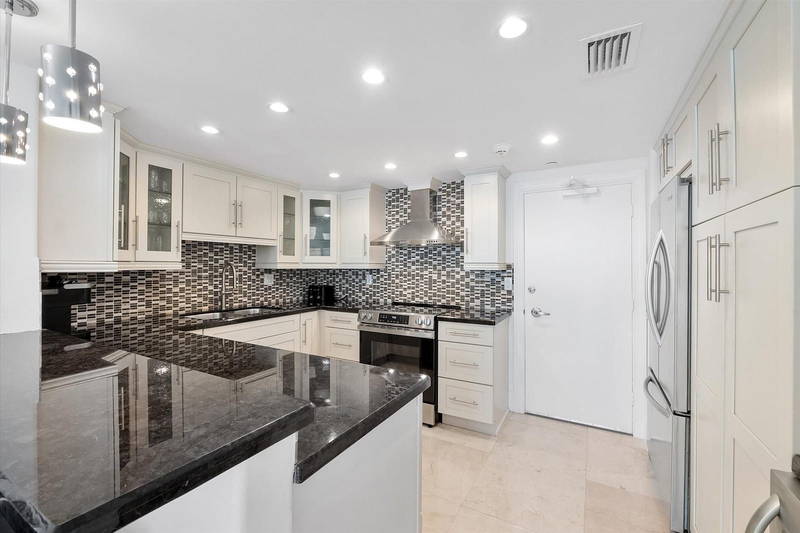 3750 Galt Ocean Drive 403 — photo 7