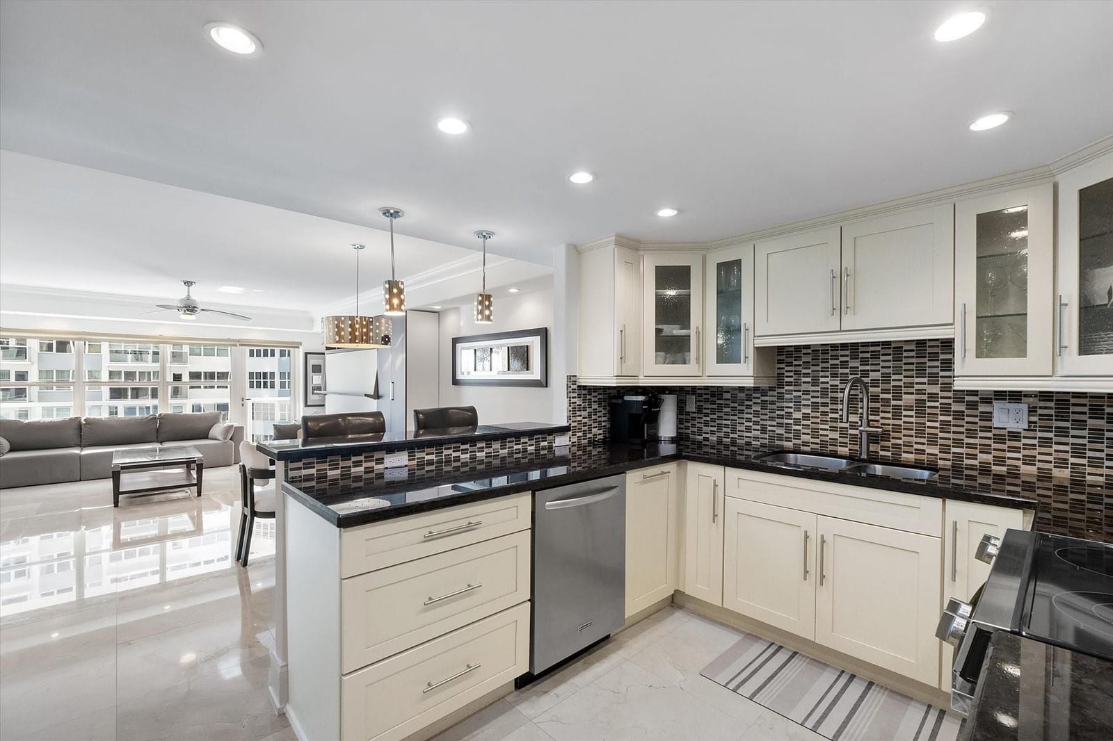 3750 Galt Ocean Drive 403 — photo 9