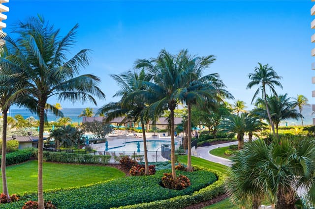 4900 N Ocean Boulevard 412, sold in Sea Ranch Club A Condo, Lauderdale By The Sea, FL