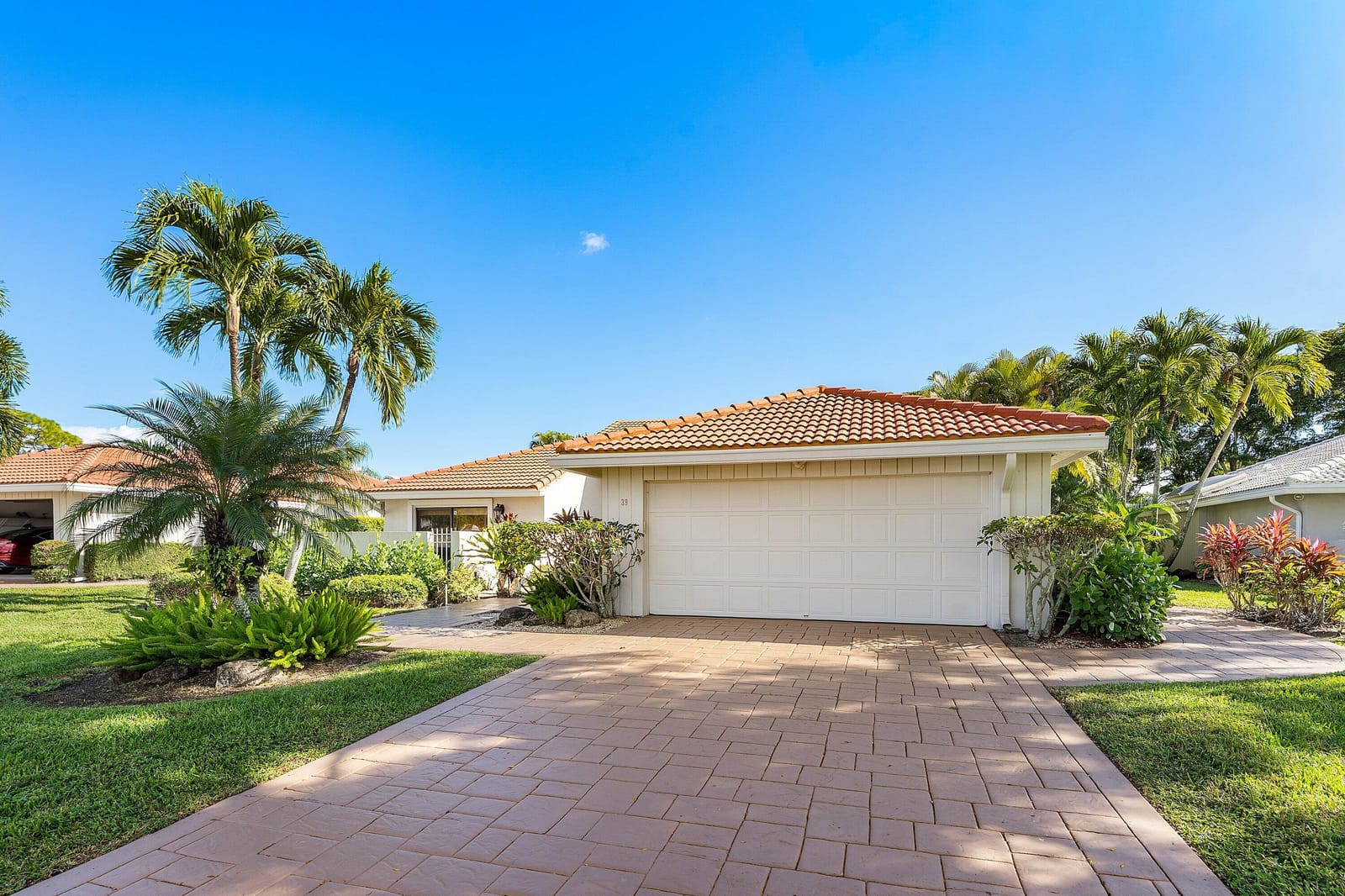 39 Estate Drive, Boynton Beach, FL 33436 photo 3