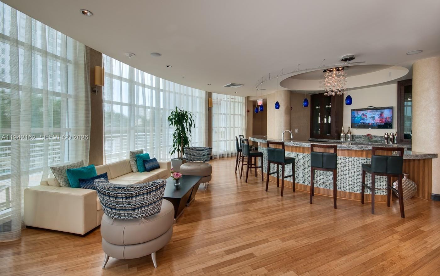 253 NE 2nd Street 1107, Miami, FL 33132 photo 13