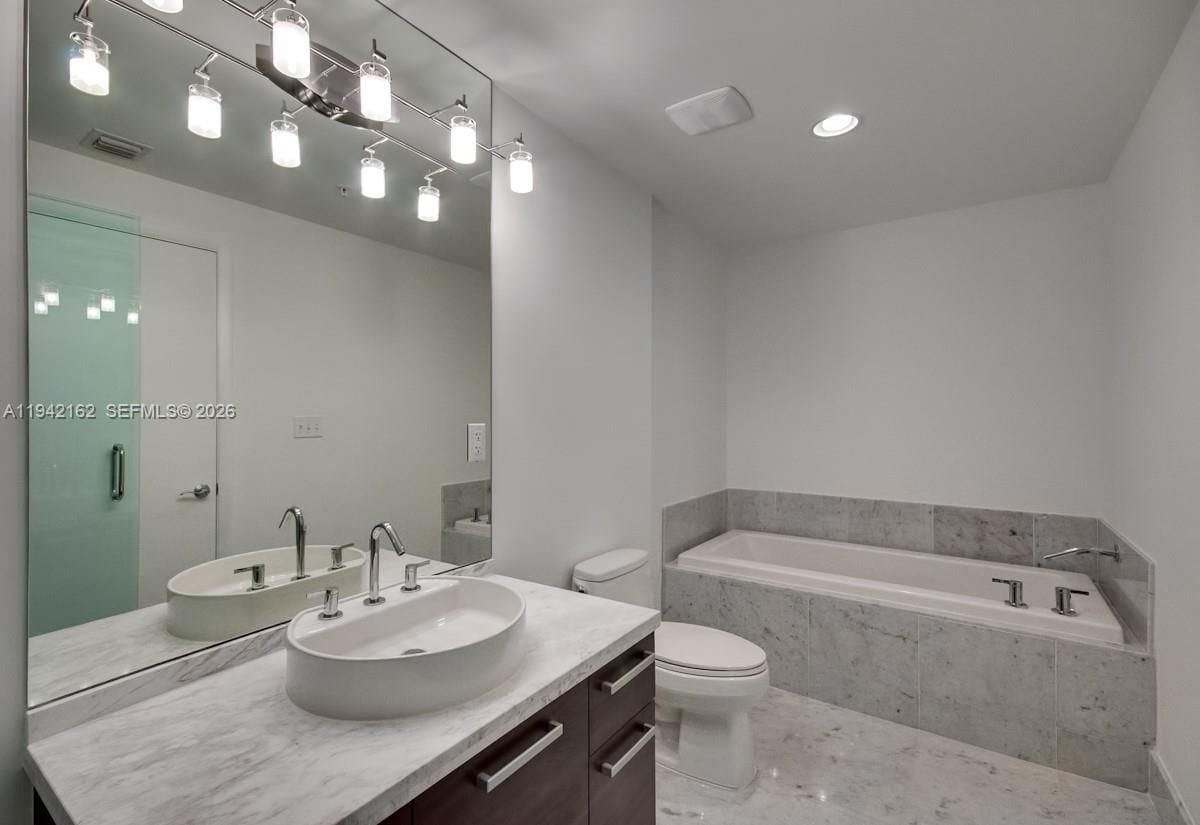 253 NE 2nd Street 1107, Miami, FL 33132 photo 5