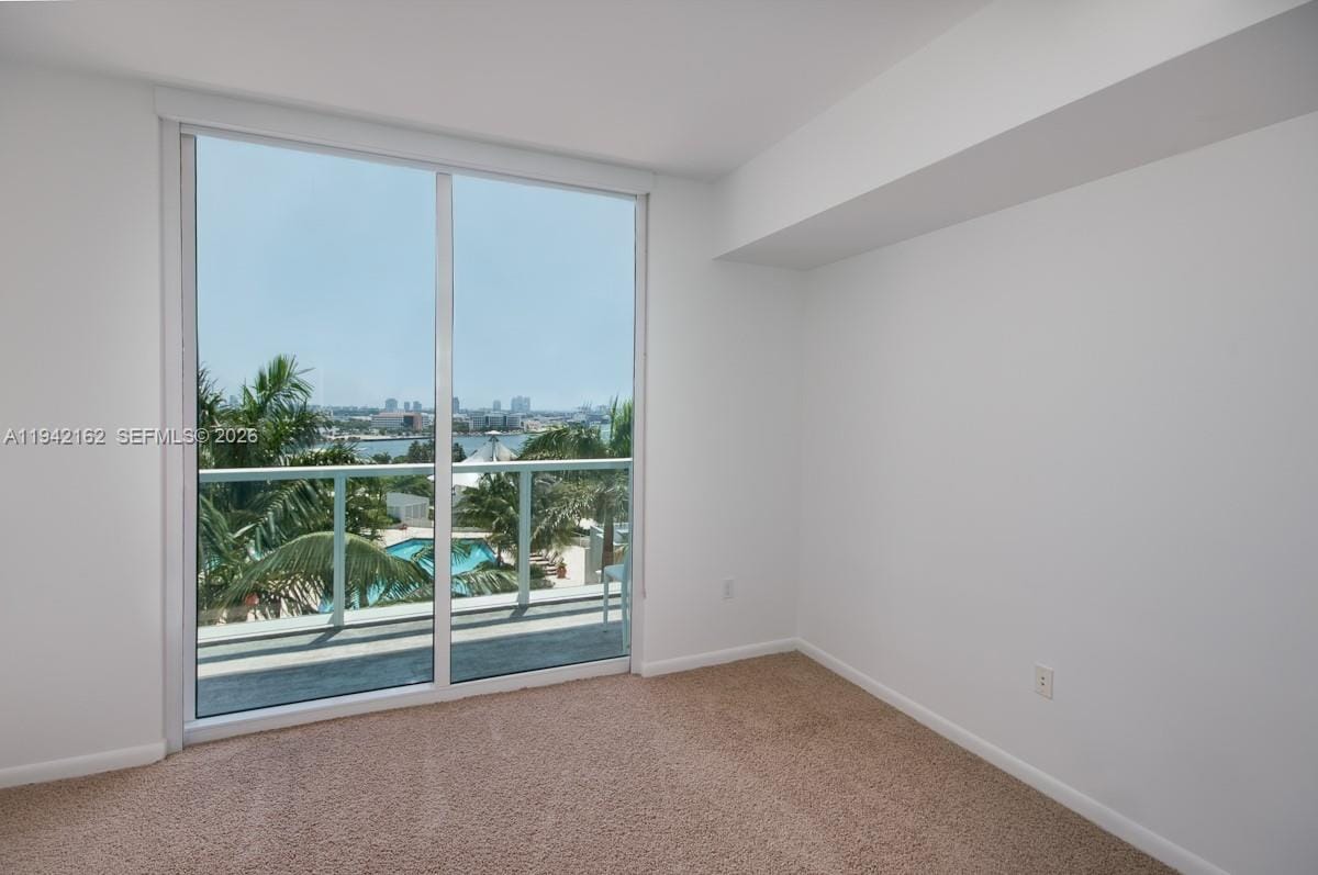 253 NE 2nd Street 1107, Miami, FL 33132 photo 7