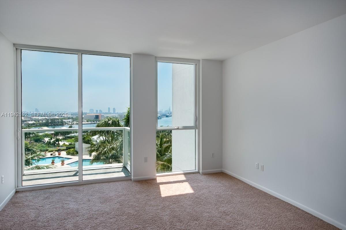 253 NE 2nd Street 1107, Miami, FL 33132 photo 8